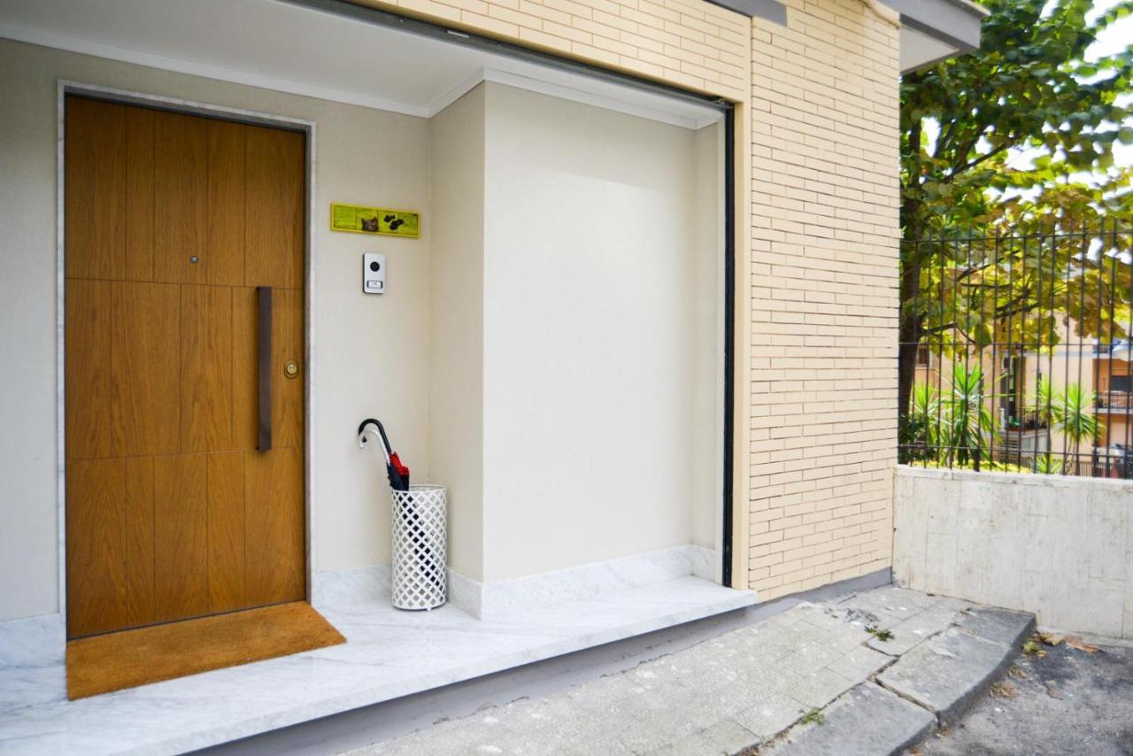 Apartamento Exclusive Loft Salerno Centro Exterior foto